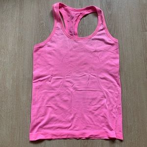 lululemon swiftly tech racer back pink tank top, size 6